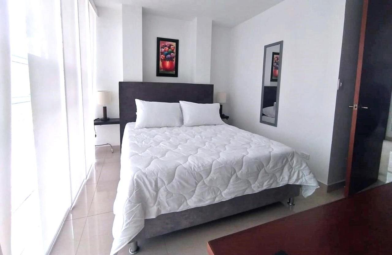 Apartasuites Aaa Modelia Bogota Ngoại thất bức ảnh